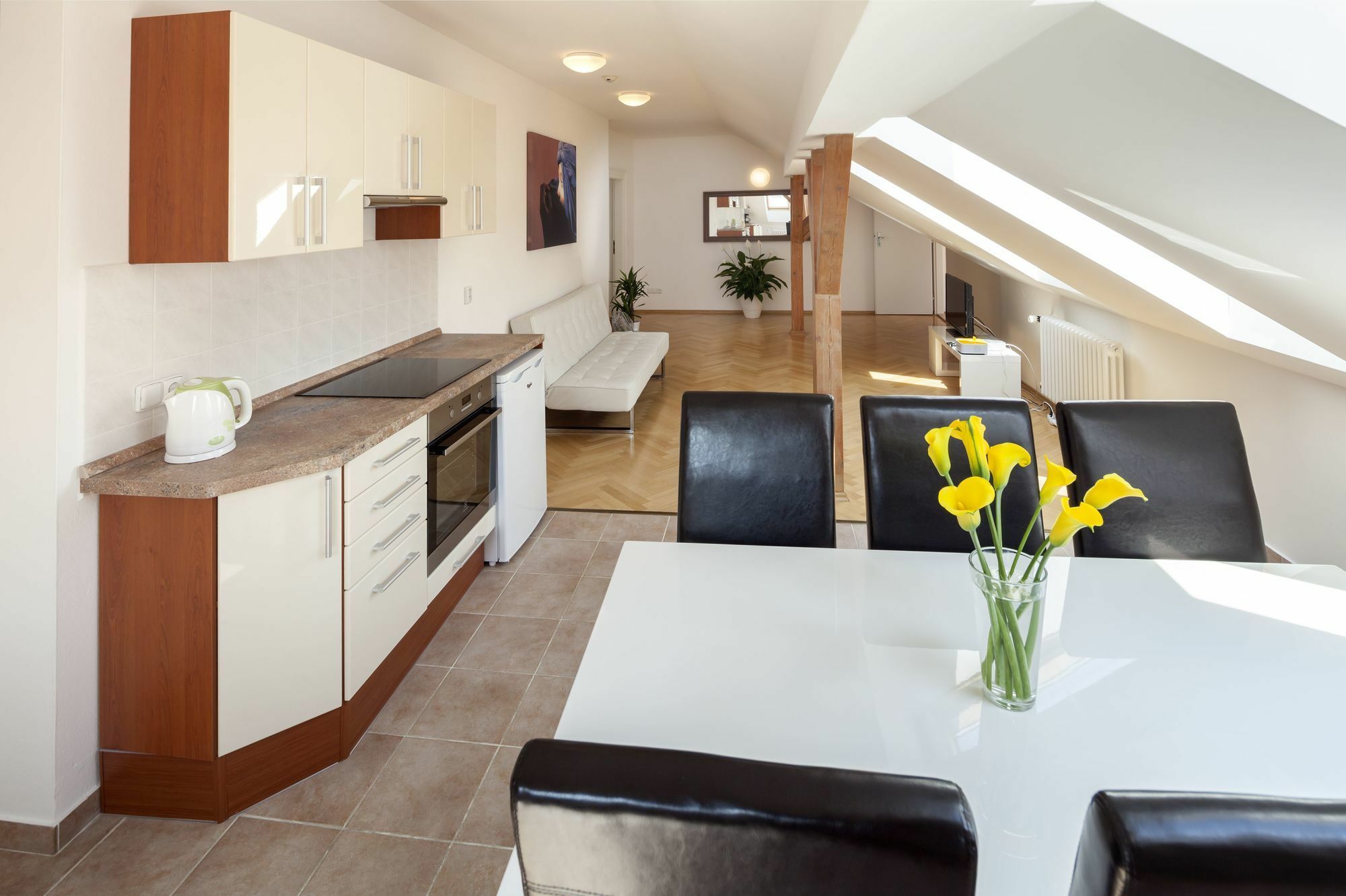 Capital Apartments Прага Экстерьер фото