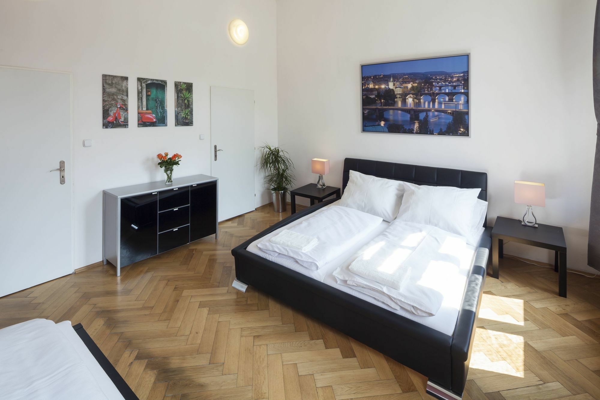 Capital Apartments Прага Экстерьер фото
